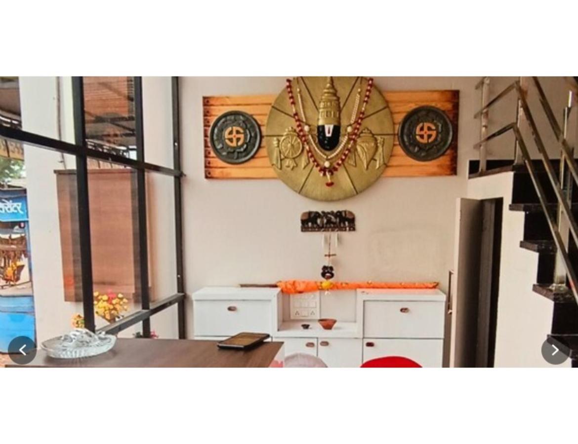 Hotel Shri Nivasa Inn, Kothi Godarpura Buitenkant foto